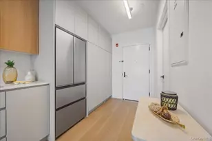 8 Chester Ave, White Plains, NY 10601 - Photo 3