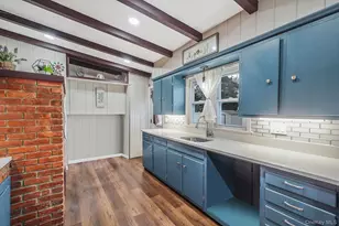 66 W 10th St, Huntington Station, NY 11746 - Photo 9