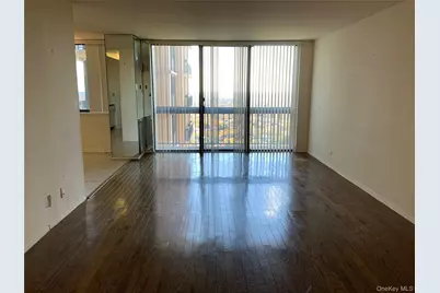 27010 Grand Central Parkway #22S, Floral Park, NY 11005 - Photo 3