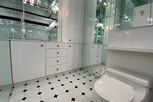 270-10 Grand Central Pkwy, Floral Park, NY 11005 - Photo 17