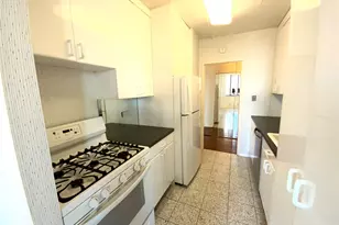 270-10 Grand Central Pkwy, Floral Park, NY 11005 - Photo 9