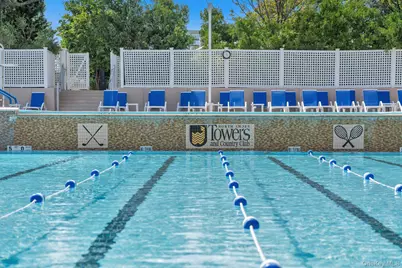 27010 Grand Central Parkway #22S, Floral Park, NY 11005 - Photo 29