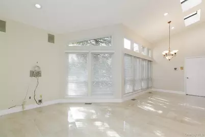 1 Tiffany Circle, Manhasset, NY 11030 - Photo 17