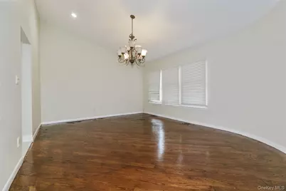 1 Tiffany Circle, Manhasset, NY 11030 - Photo 11