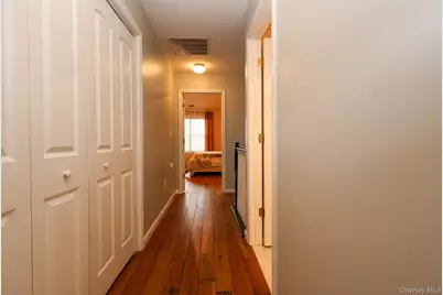 1210 Hawthorn Way, New Windsor, NY 12553 - Photo 23