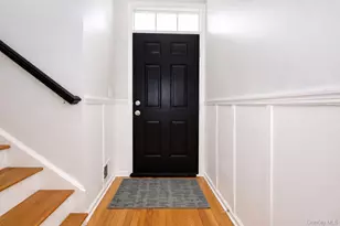 1210 Hawthorn Way, New Windsor, NY 12553 - Photo 3