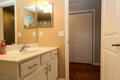 1210 Hawthorn Way, New Windsor, NY 12553 - Photo 31