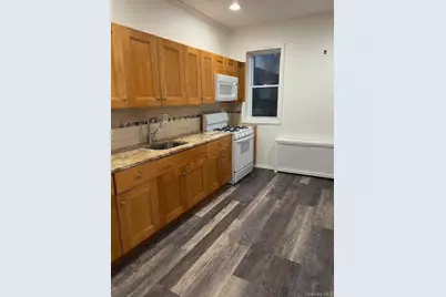 36-03 28 Avenue #2R, Astoria, NY 11103 - Photo 13