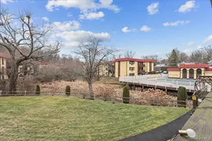 7 Granada Crescent, White Plains, NY 10603 - Photo 19