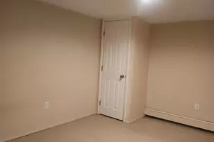 31 Albermarle Ave, Holtsville, NY 11742 - Photo 9