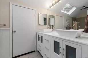 98 Squiretown Rd, Hampton Bays, NY 11946 - Photo 19