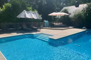 98 Squiretown Rd, Hampton Bays, NY 11946 - Photo 3