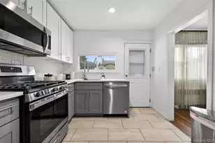 867 Duncan Dr, Westbury, NY 11590 - Photo 7