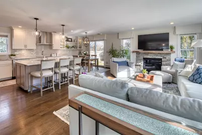 55 Brown Street, Greenport, NY 11944 - Photo 7