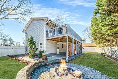 299 Seminole Street, Ronkonkoma, NY 11779 - Photo 31