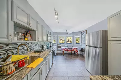 299 Seminole Street, Ronkonkoma, NY 11779 - Photo 11