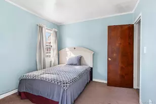 27-11 Deerfield Rd, Far Rockaway, NY 11691 - Photo 37