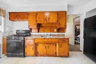 27-11 Deerfield Rd, Far Rockaway, NY 11691 - Photo 33