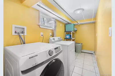 2711 Deerfield Road, Far Rockaway, NY 11691 - Photo 23