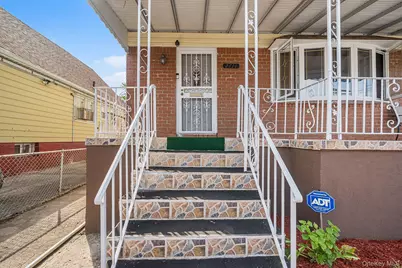 2711 Deerfield Road, Far Rockaway, NY 11691 - Photo 3