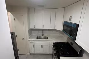 905 E 178th St, Bronx, NY 10460 - Photo 7