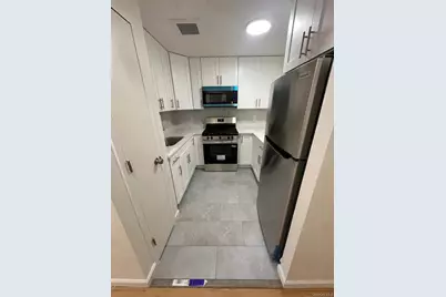 905 E 178th Street, Bronx, NY 10460 - Photo 3