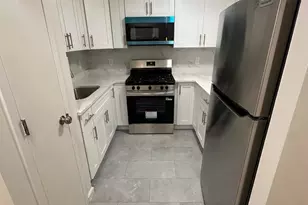 905 E 178th St, Bronx, NY 10460 - Photo 3