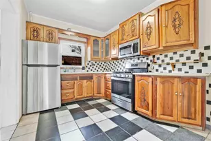 194 Crystal St, Brooklyn, NY 11208 - Photo 7