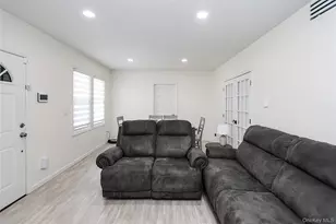 267 N Wellwood Ave, Lindenhurst, NY 11757 - Photo 5