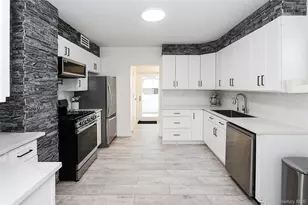 267 N Wellwood Ave, Lindenhurst, NY 11757 - Photo 11