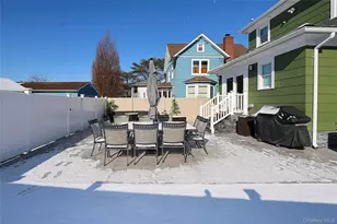 267 N Wellwood Ave, Lindenhurst, NY 11757 - Photo 43