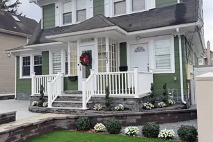 267 N Wellwood Ave, Lindenhurst, NY 11757 - Photo 3