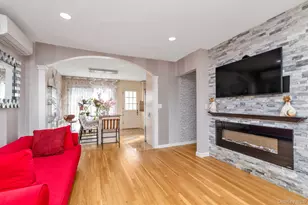 1815 Schermerhorn St, Merrick, NY 11566 - Photo 5