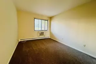 9 Loudon Dr, Fishkill, NY 12524 - Photo 9