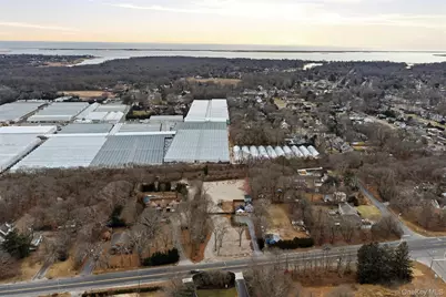 60 Frowein Road, Center Moriches, NY 11934 - Photo 33