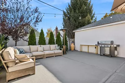 139 Gibson Boulevard, Valley Stream, NY 11581 - Photo 27