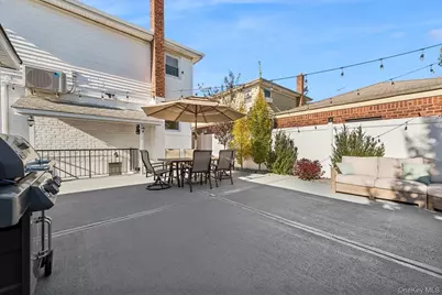 139 Gibson Boulevard, Valley Stream, NY 11581 - Photo 29