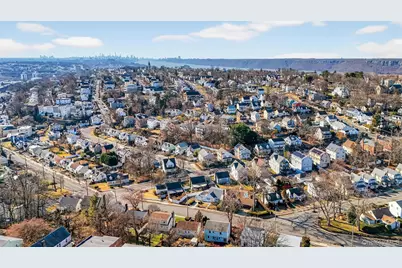 191 Morsemere Avenue, Yonkers, NY 10703 - Photo 47