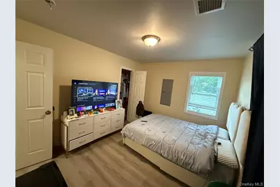 803 Bayview Avenue, Amityville, NY 11701 - Photo 15