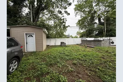 803 Bayview Avenue, Amityville, NY 11701 - Photo 31