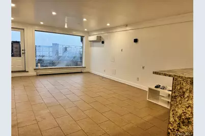 820 Dean Avenue, Bronx, NY 10465 - Photo 3