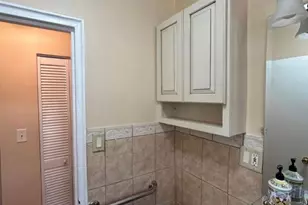 82-34 Langdale St, Floral Park, NY 11040 - Photo 21