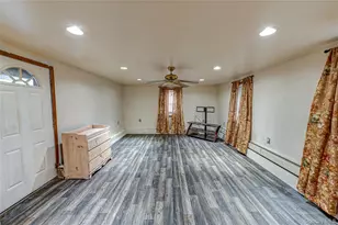 187 Nolin St, Brentwood, NY 11717 - Photo 11