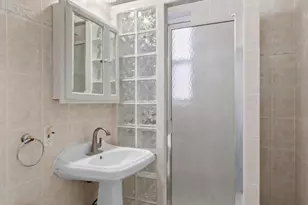 245 Rumsey Rd, Yonkers, NY 10701 - Photo 7