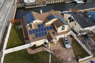 3 Marjorie Ln, East Rockaway, NY 11518 - Photo 5