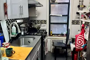 63-84 Saunders St, Rego Park, NY 11374 - Photo 9