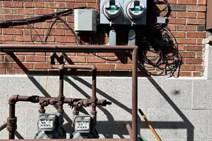 137-42 Geranium Ave, Flushing, NY 11355 - Photo 5