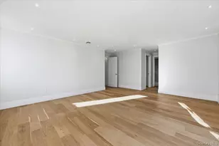 132 Park St, Woodmere, NY 11598 - Photo 23