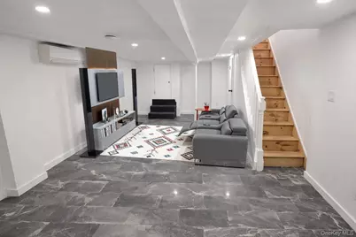 32 Radde Place, Brooklyn, NY 11233 - Photo 9