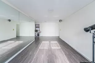 143-36 Barclay Ave, Flushing, NY 11355 - Photo 11